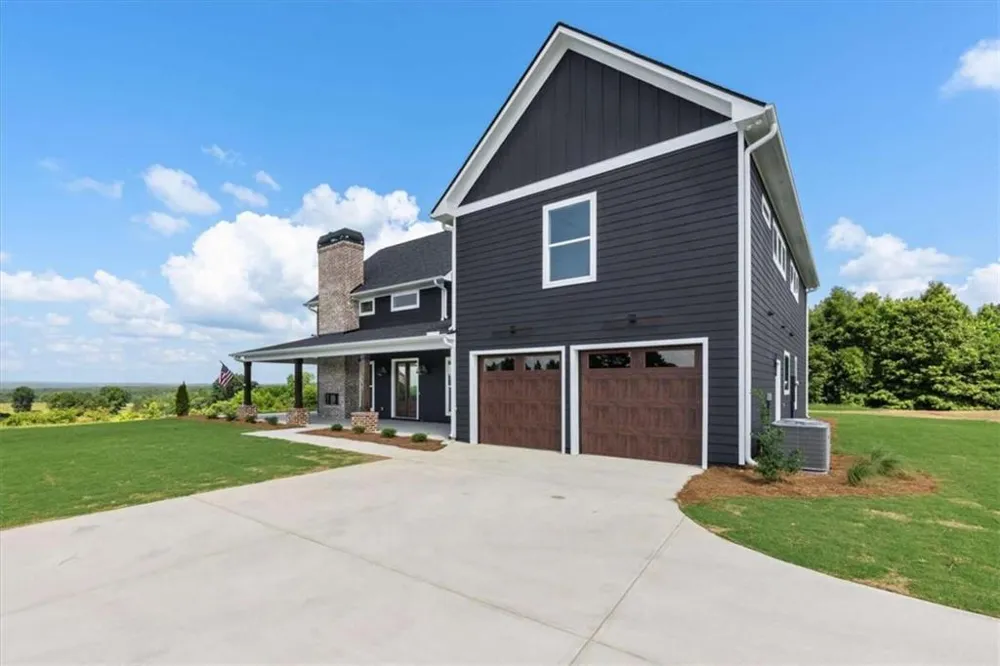 637 Welcome Road Roopville, GA 30170