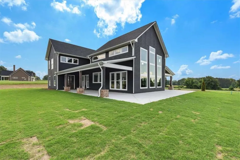 637 Welcome Road Roopville, GA 30170