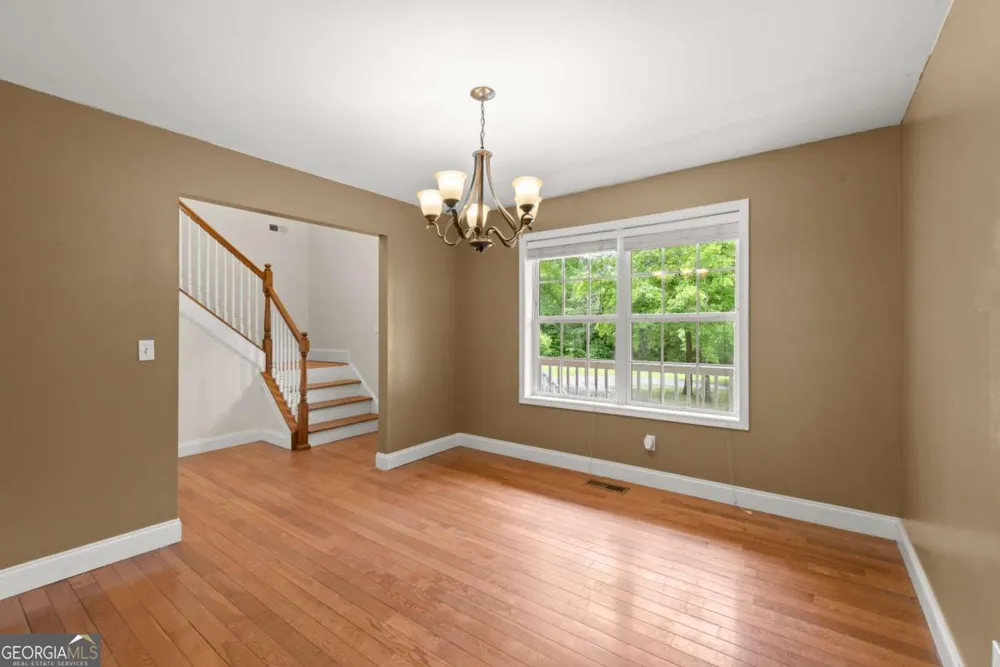 577 Everett Springs RD SW Calhoun, GA 30701