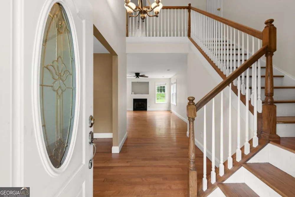 577 Everett Springs RD SW Calhoun, GA 30701