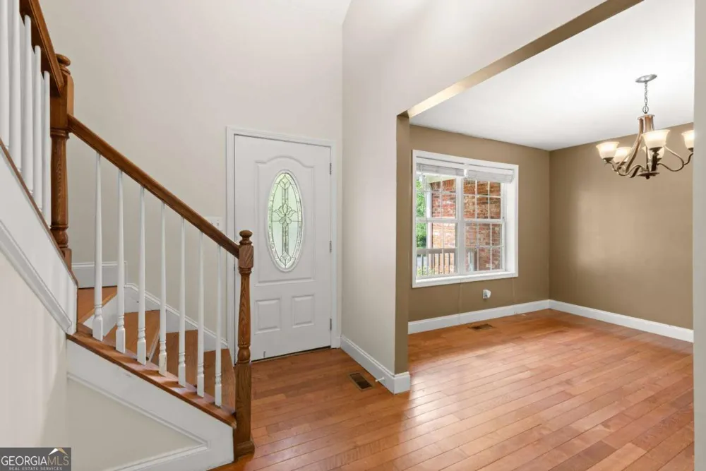 577 Everett Springs RD SW Calhoun, GA 30701