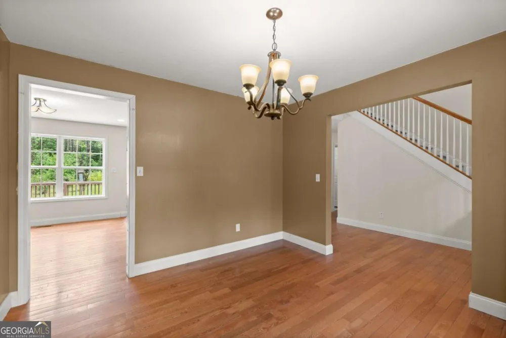 577 Everett Springs RD SW Calhoun, GA 30701
