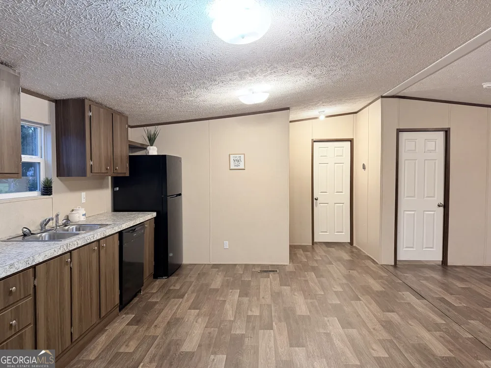 460 Mount Olivet RD Hartwell, GA 30643