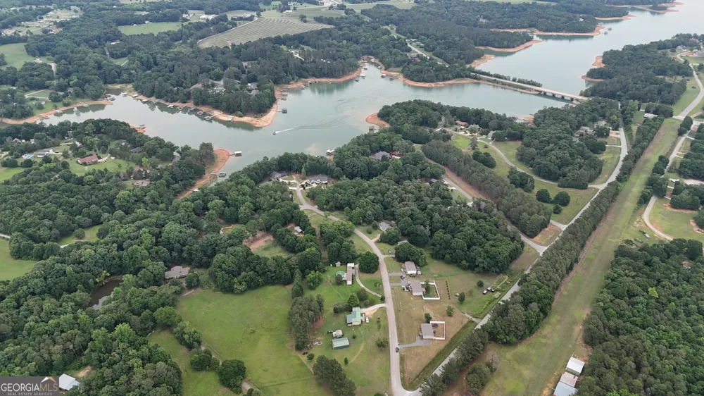 460 Mount Olivet RD Hartwell, GA 30643
