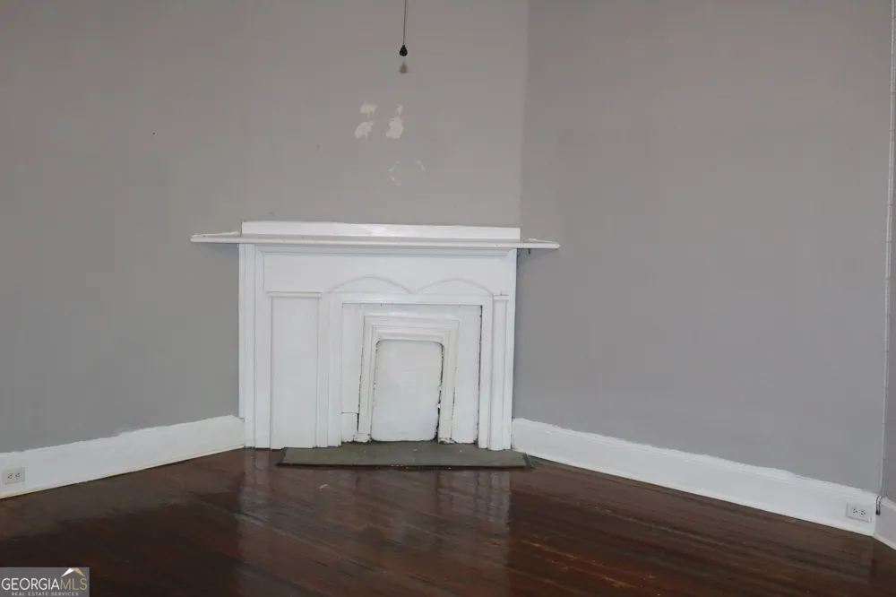88 Railroad AVE Carlton, GA 30627