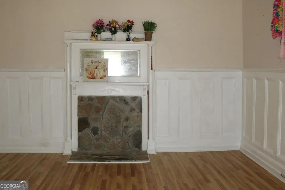 88 Railroad AVE Carlton, GA 30627