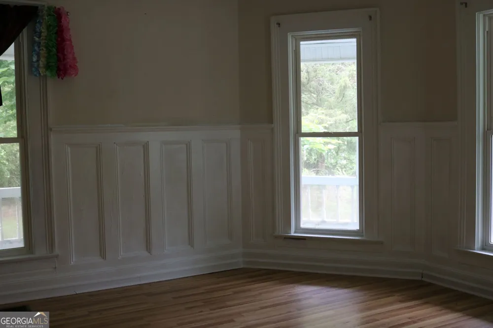 88 Railroad AVE Carlton, GA 30627