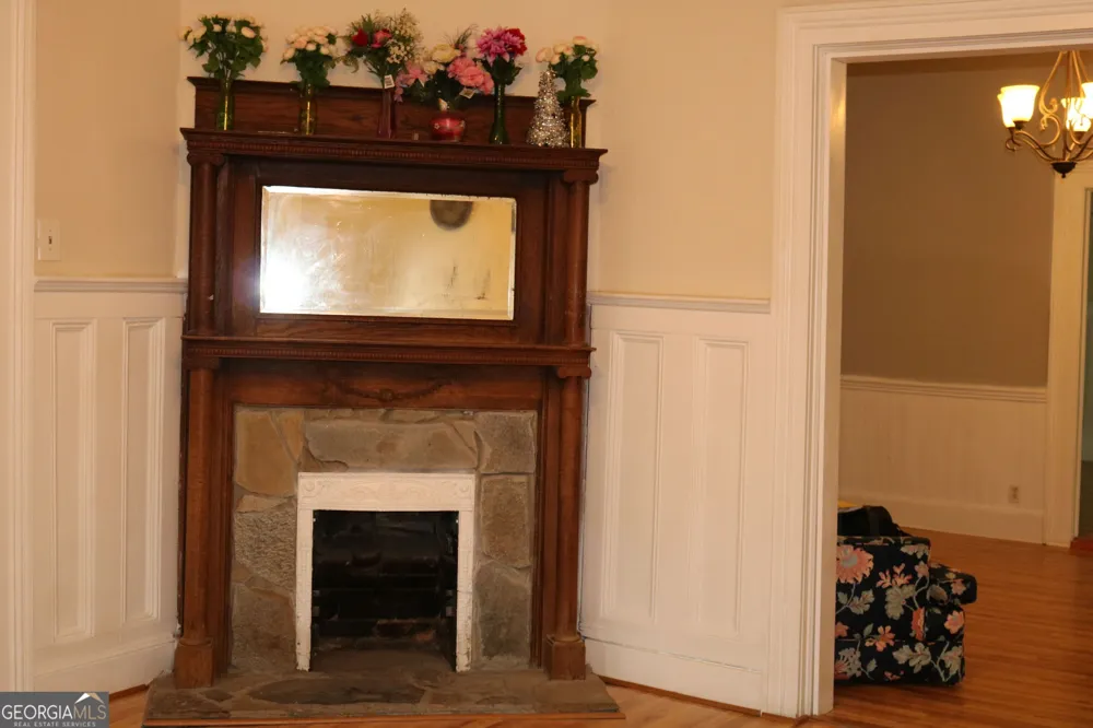 88 Railroad AVE Carlton, GA 30627