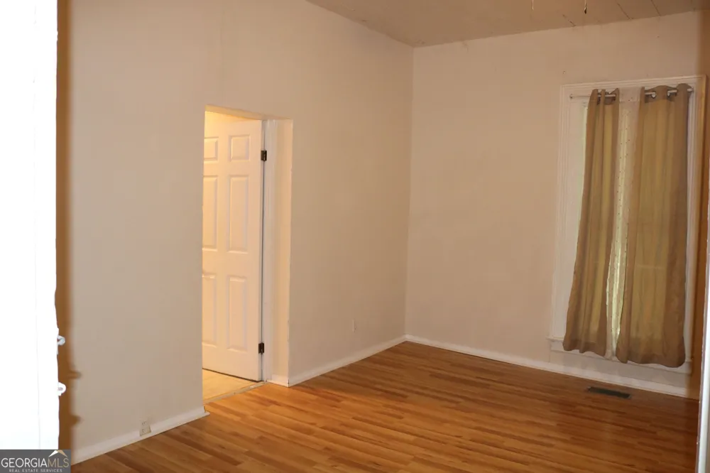 88 Railroad AVE Carlton, GA 30627
