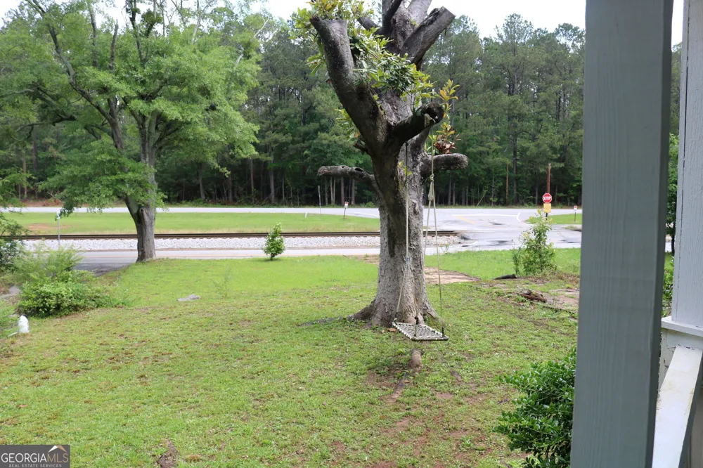 88 Railroad AVE Carlton, GA 30627