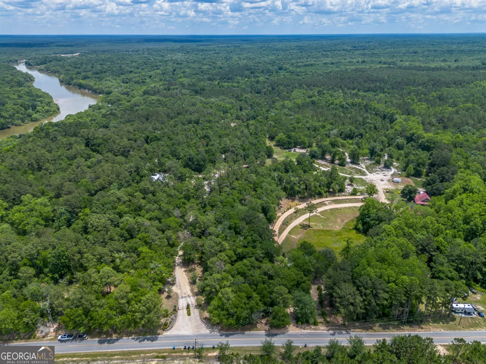 0 Red Oak DR Jesup, GA 31545