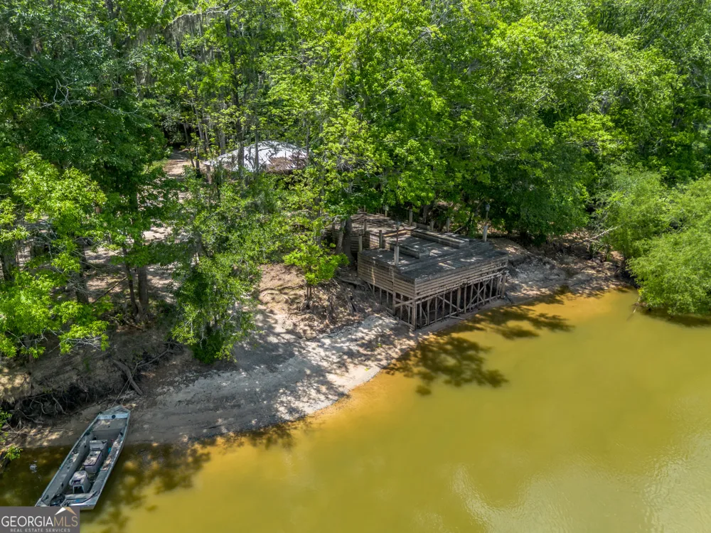 0 Red Oak DR Jesup, GA 31545