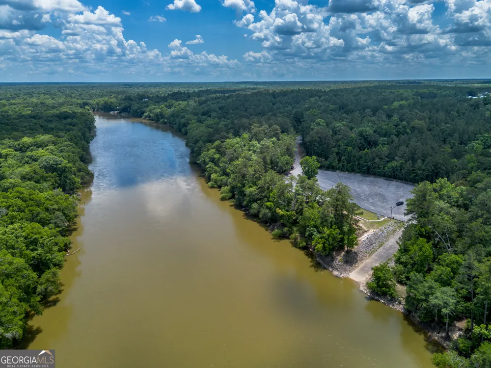 0 Red Oak DR Jesup, GA 31545