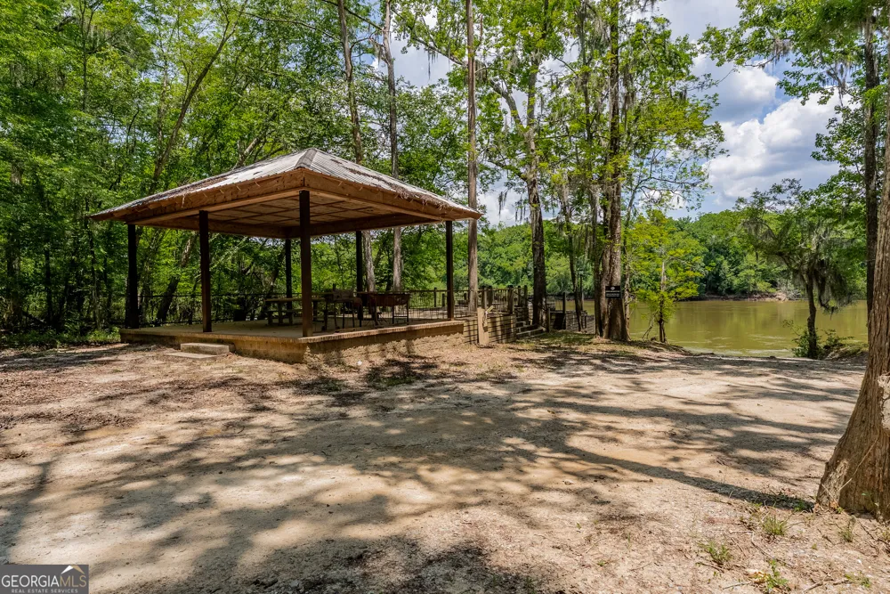 0 Red Oak DR Jesup, GA 31545