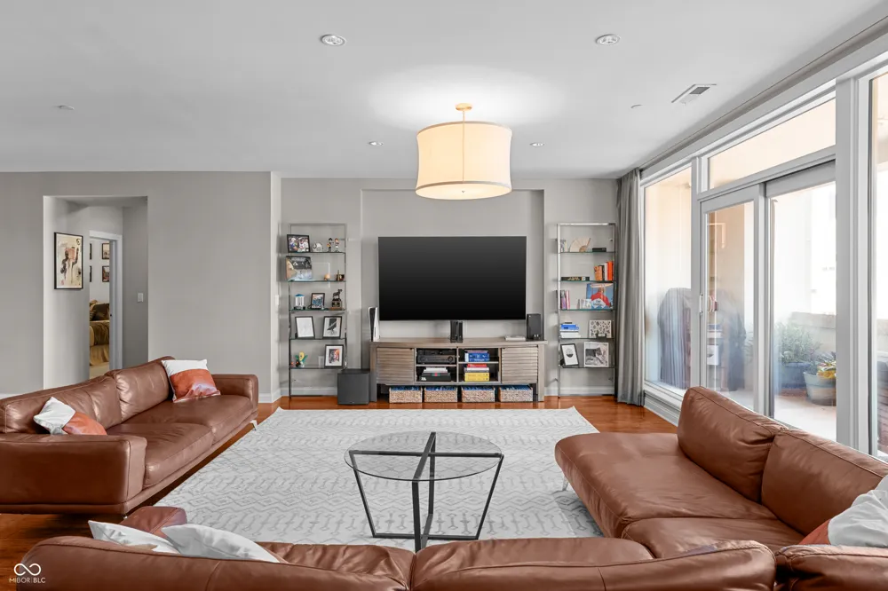333 Massachusetts Avenue #503 Indianapolis, IN 46204