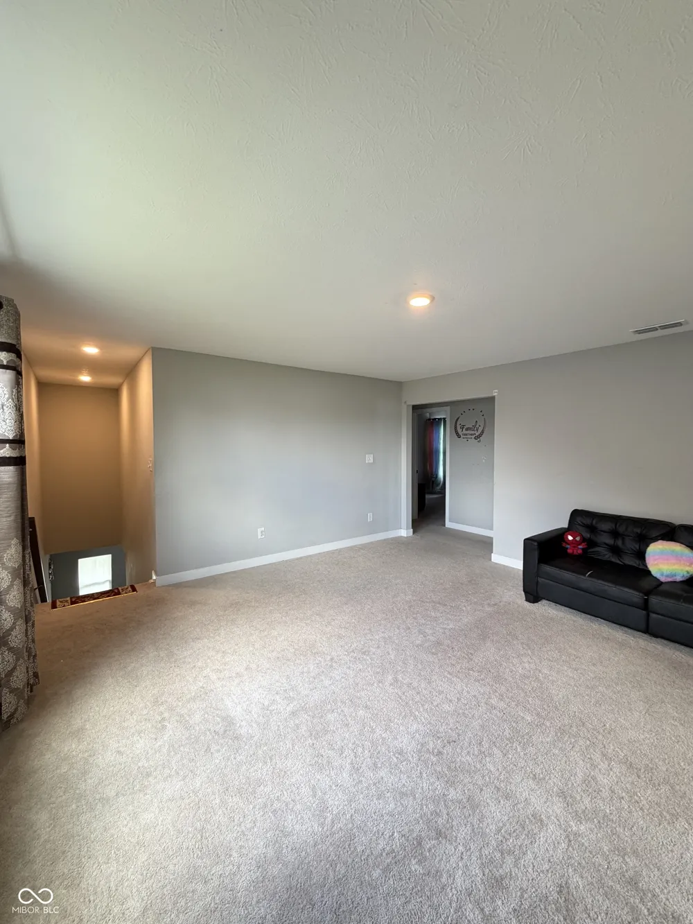 406 Switchgrass Lane Whiteland, IN 46184