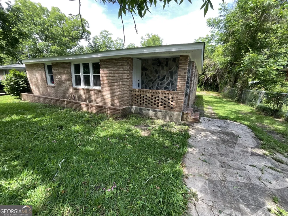 46 King ST Fort Valley, GA 31030