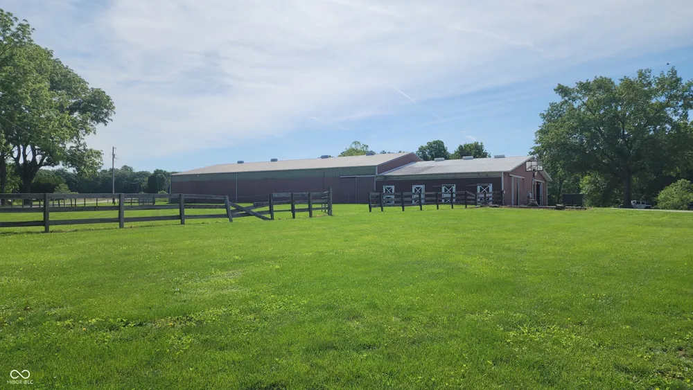 2827 W Wabash Chapel Covington, IN 47932