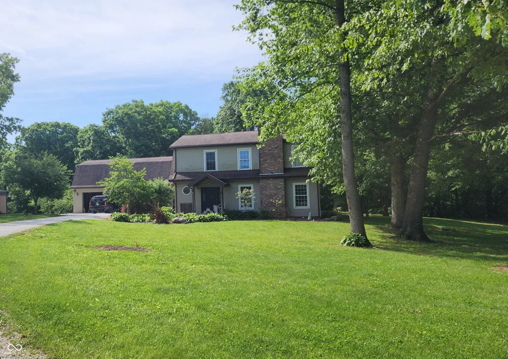 2827 W Wabash Chapel Covington, IN 47932