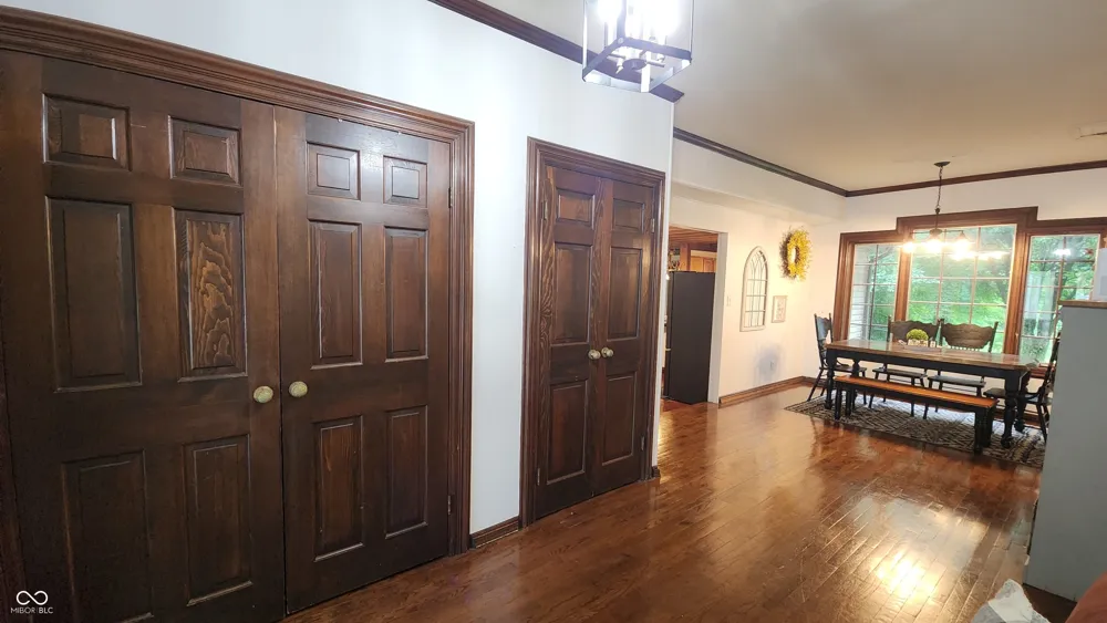 2827 W Wabash Chapel Covington, IN 47932