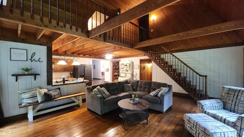 2827 W Wabash Chapel Covington, IN 47932