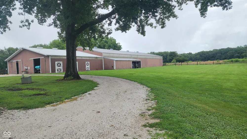2827 W Wabash Chapel Covington, IN 47932