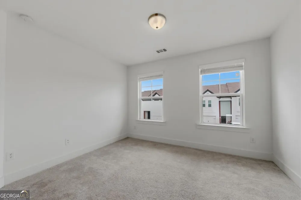 82 Auburn Run Lane Auburn, GA 30011