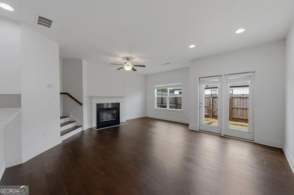 82 Auburn Run Lane Auburn, GA 30011