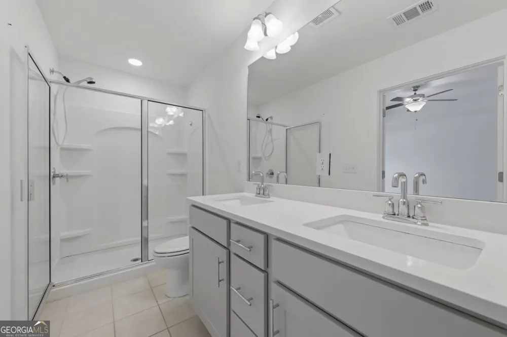 82 Auburn Run Lane Auburn, GA 30011