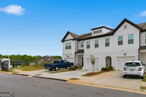 82 Auburn Run Lane
