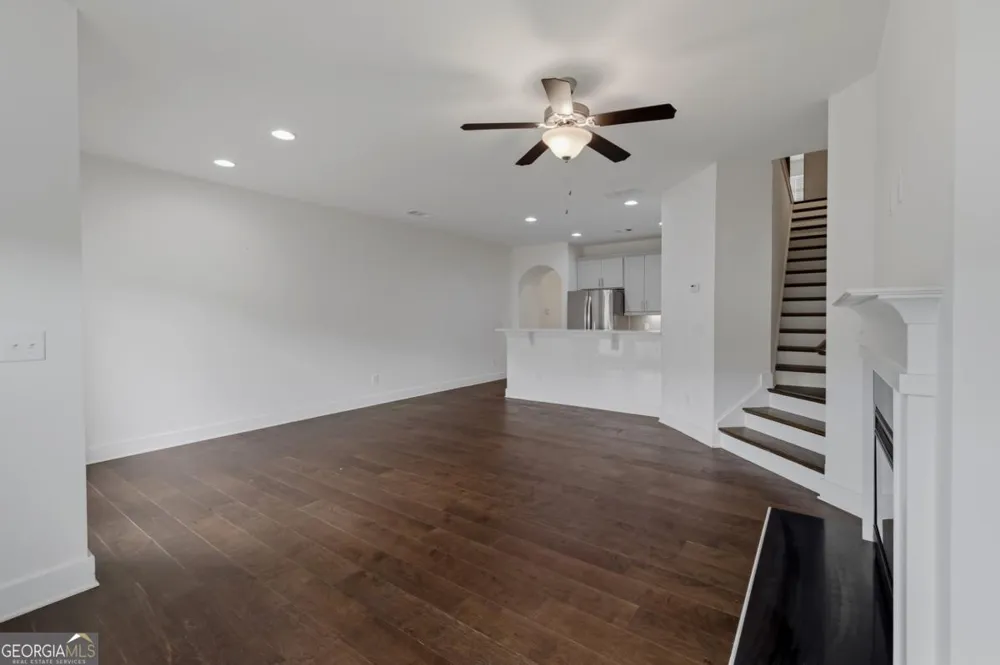82 Auburn Run Lane Auburn, GA 30011