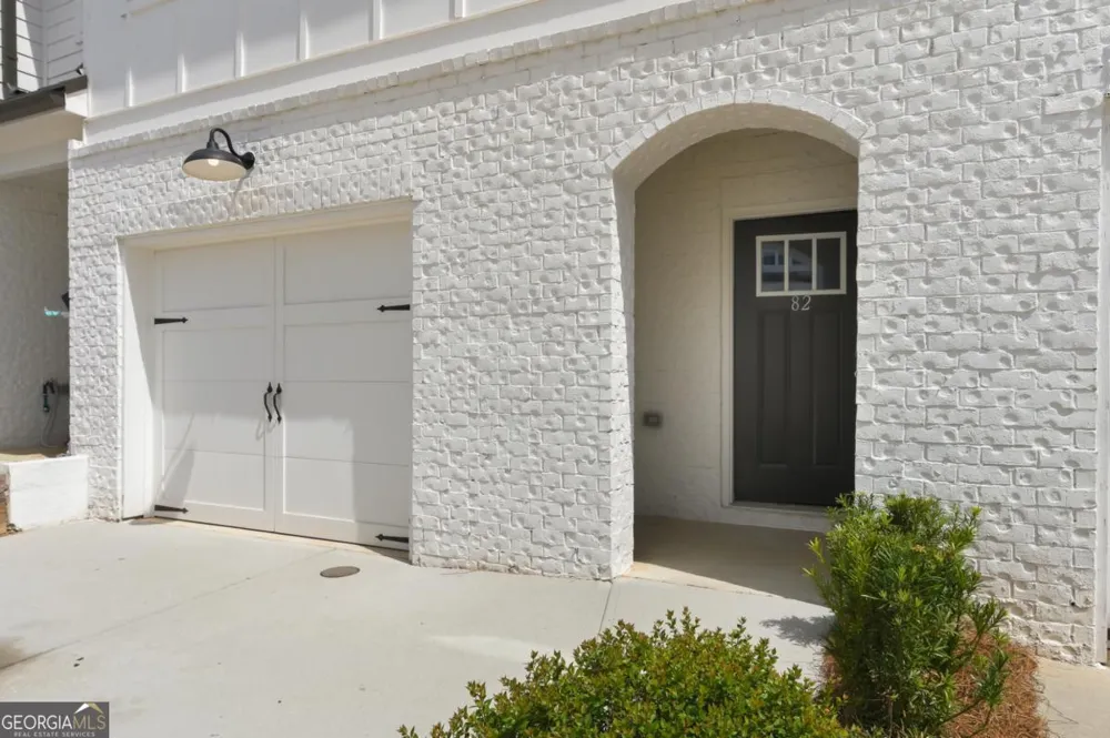 82 Auburn Run Lane Auburn, GA 30011