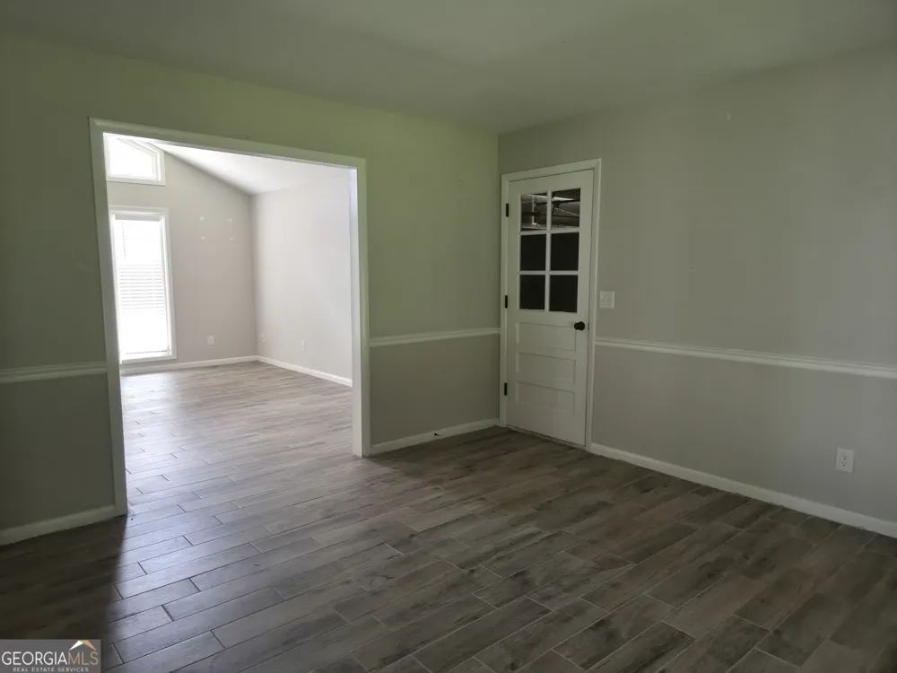 221 Gilchrist DR Warner Robins, GA 31093