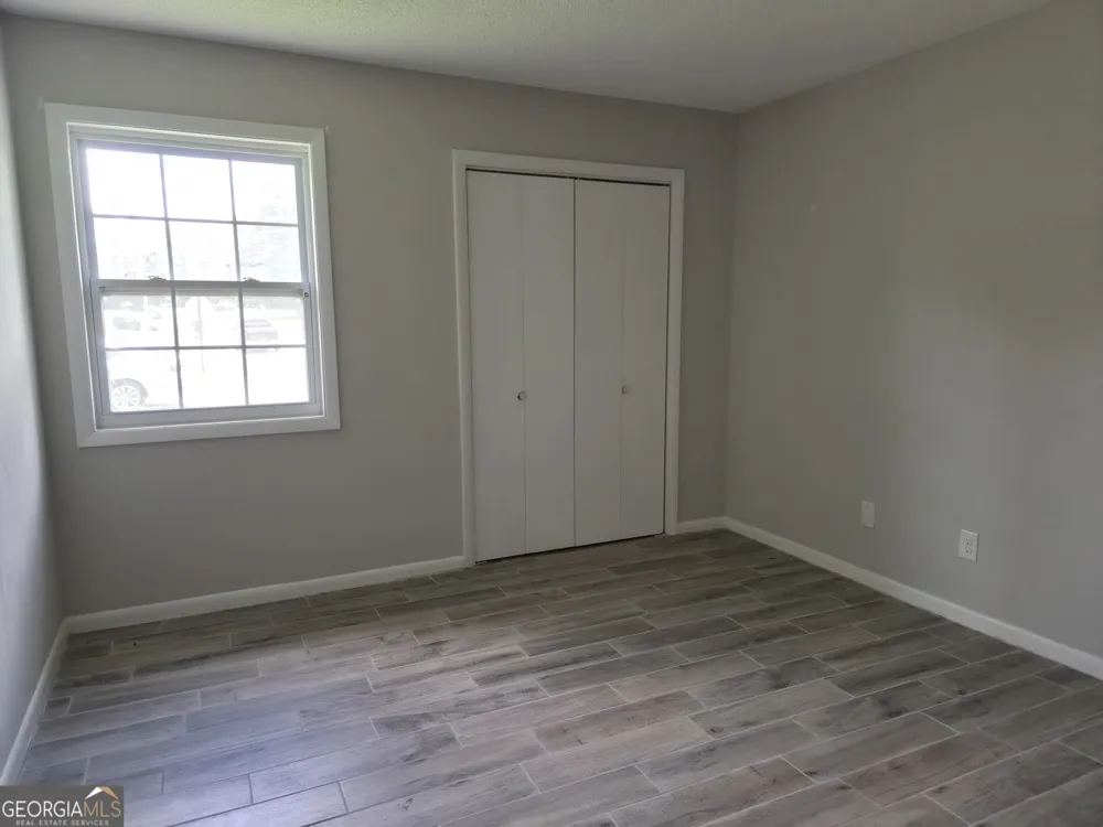 221 Gilchrist DR Warner Robins, GA 31093