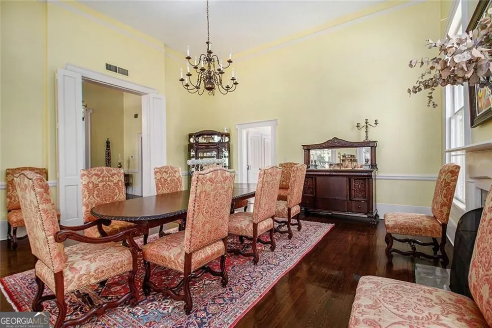 112 Hillcrest RD West Point, GA 31833