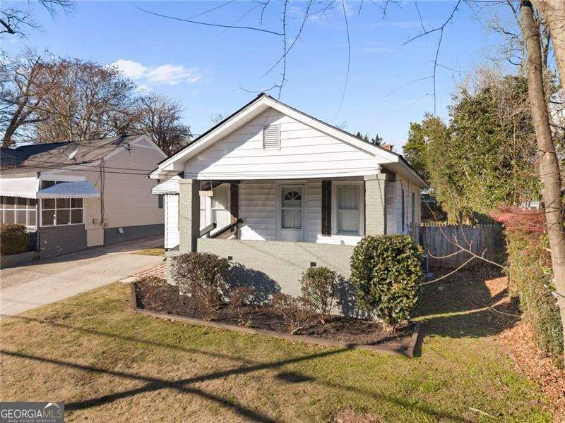 523 North AVE Hapeville, GA 30354