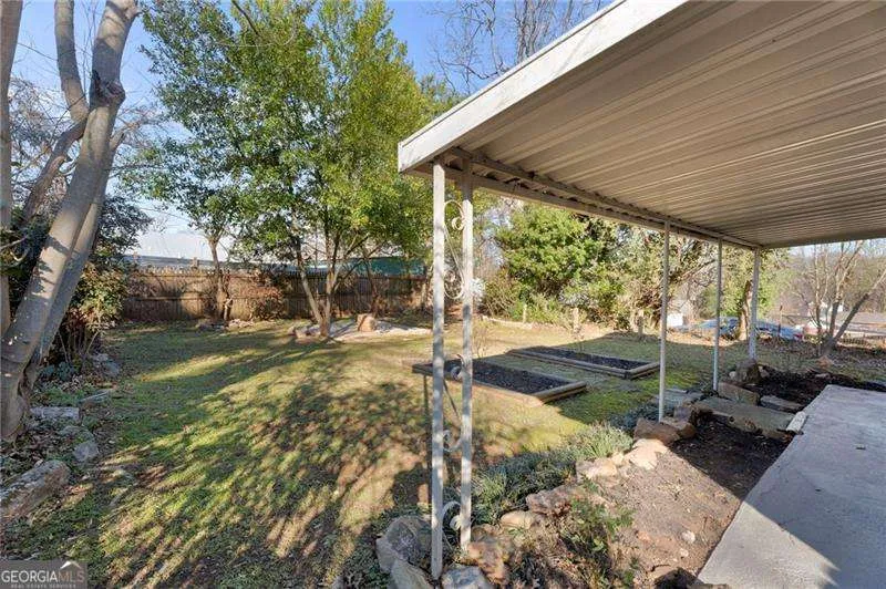 523 North AVE Hapeville, GA 30354