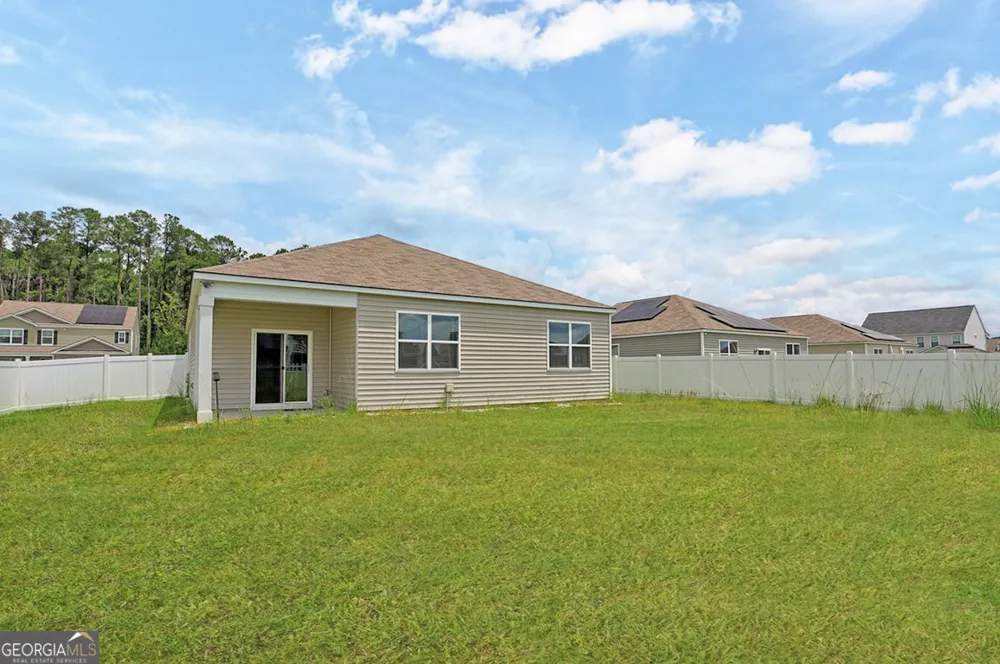 158 Troupe DR Port Wentworth, GA 31407