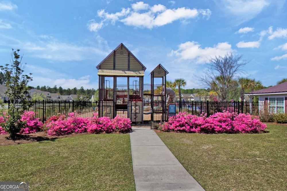 158 Troupe DR Port Wentworth, GA 31407