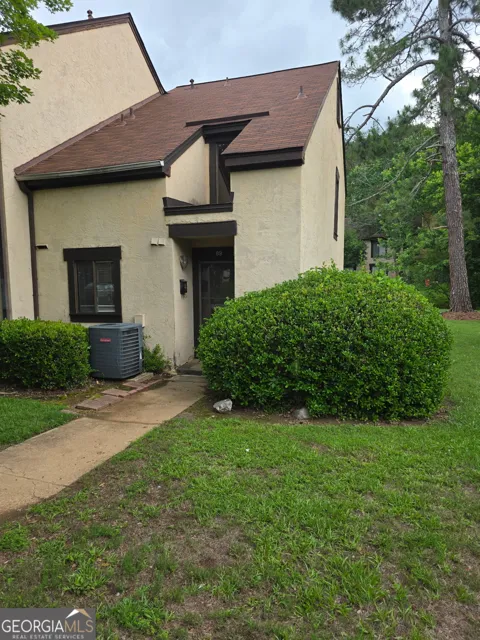 89 Tiburon CT