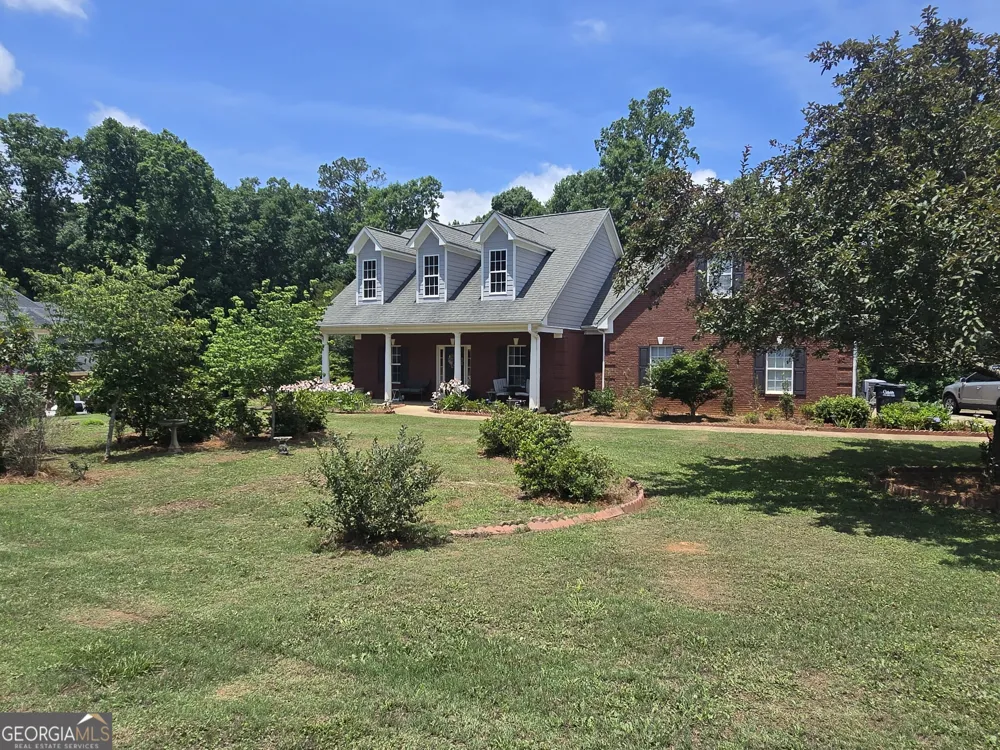 95 Blue Grass WAY Oxford, GA 30054