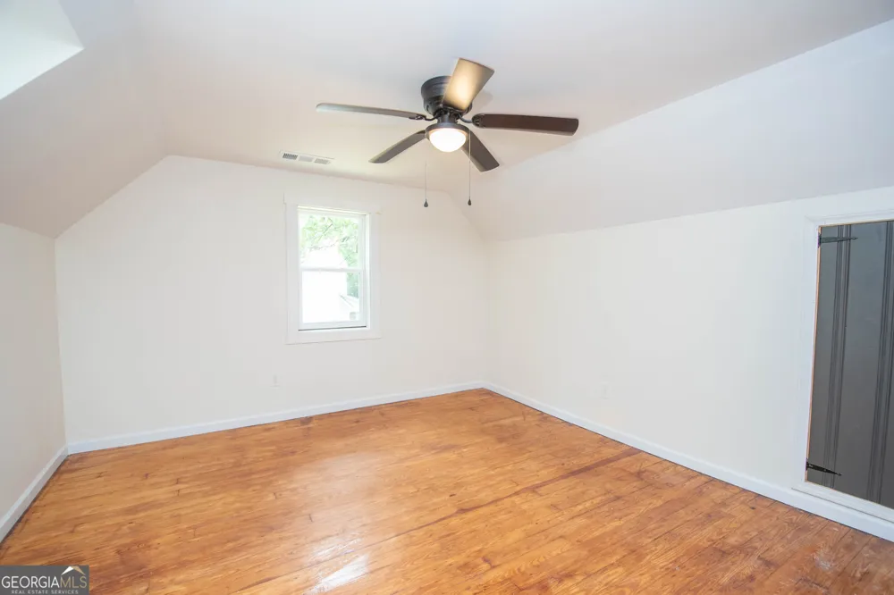 250 Lagrange ST Grantville, GA 30220