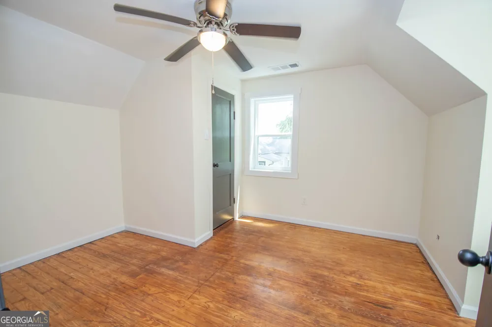 250 Lagrange ST Grantville, GA 30220