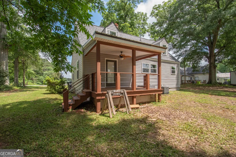 250 Lagrange ST Grantville, GA 30220