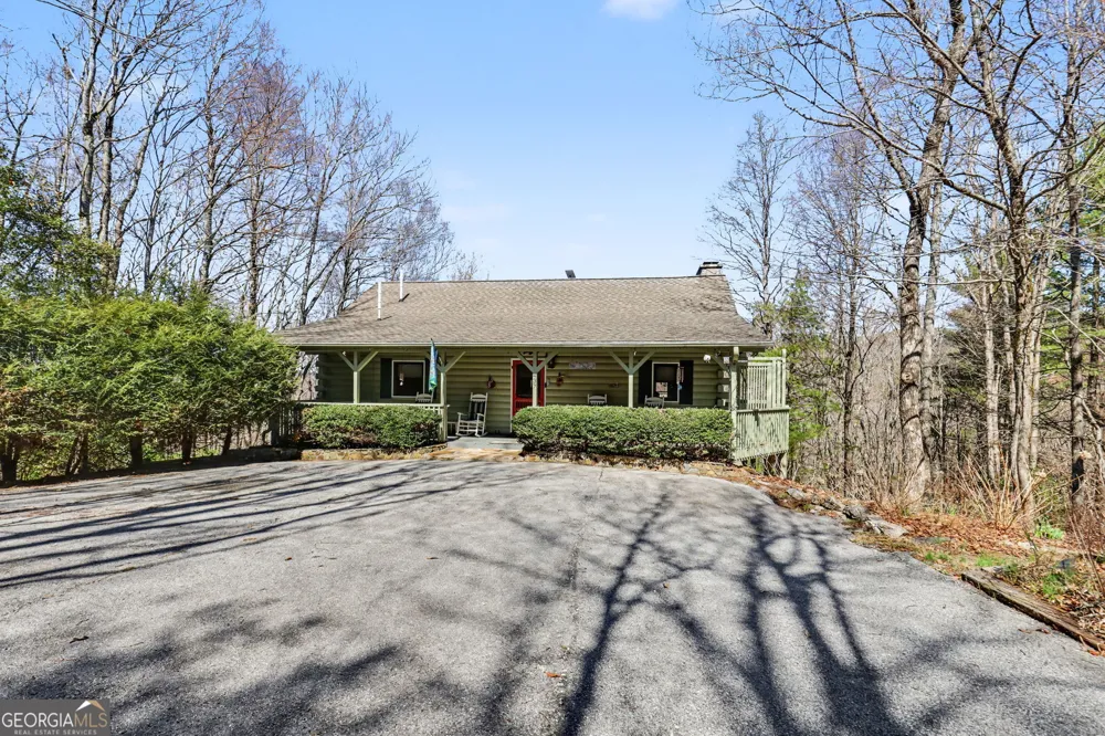 437 Highpoint DR Scaly Mountain, NC 28775