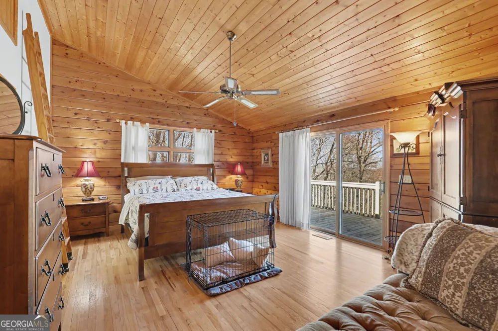 437 Highpoint DR Scaly Mountain, NC 28775