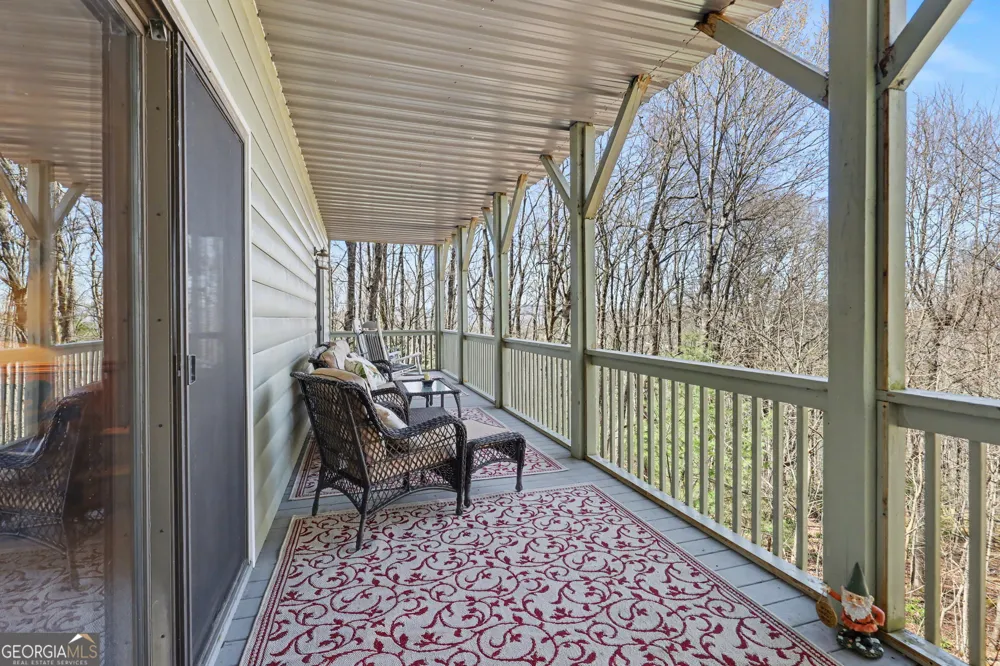 437 Highpoint DR Scaly Mountain, NC 28775