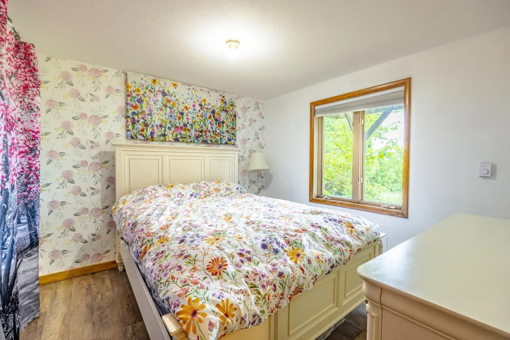 48798 Pansy Landing Road Sandstone, MN 55072
