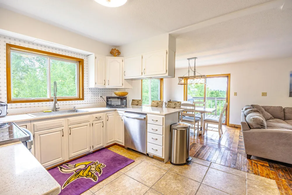 48798 Pansy Landing Road Sandstone, MN 55072