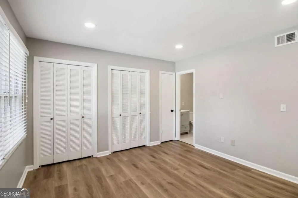 248 Triumph DR NW Atlanta, GA 30327